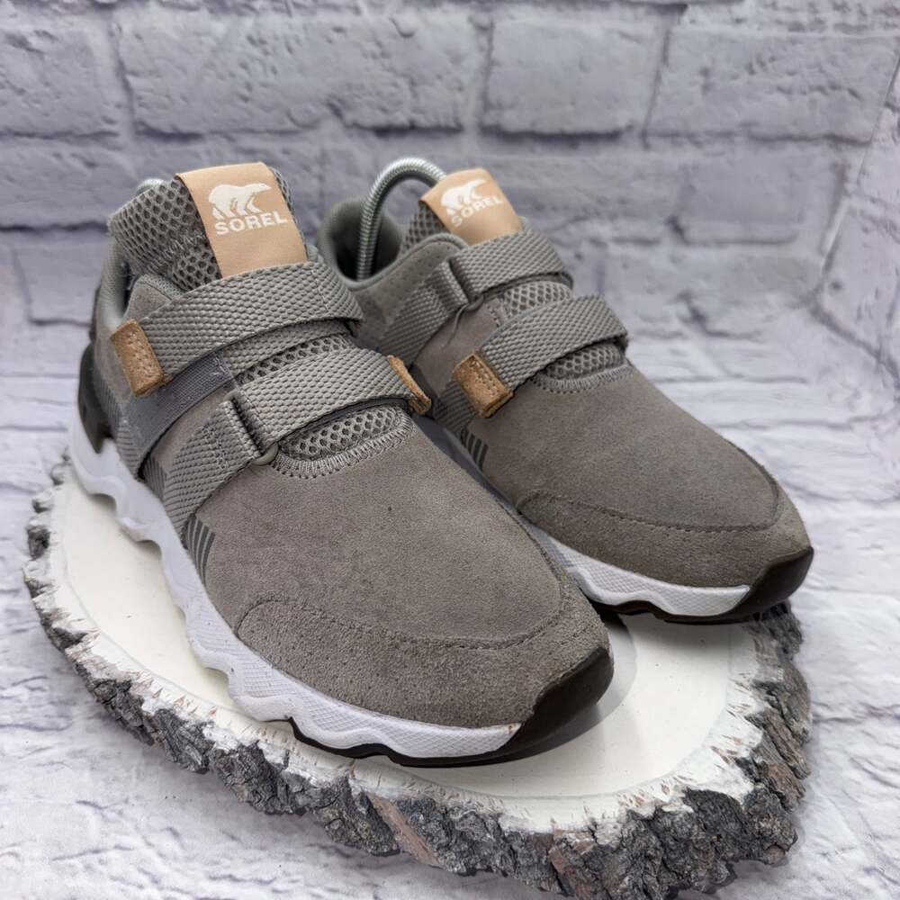 SOREL Kinetic Lite Strap Sneakers Gray White Suede Women’s Size 8 Shoes